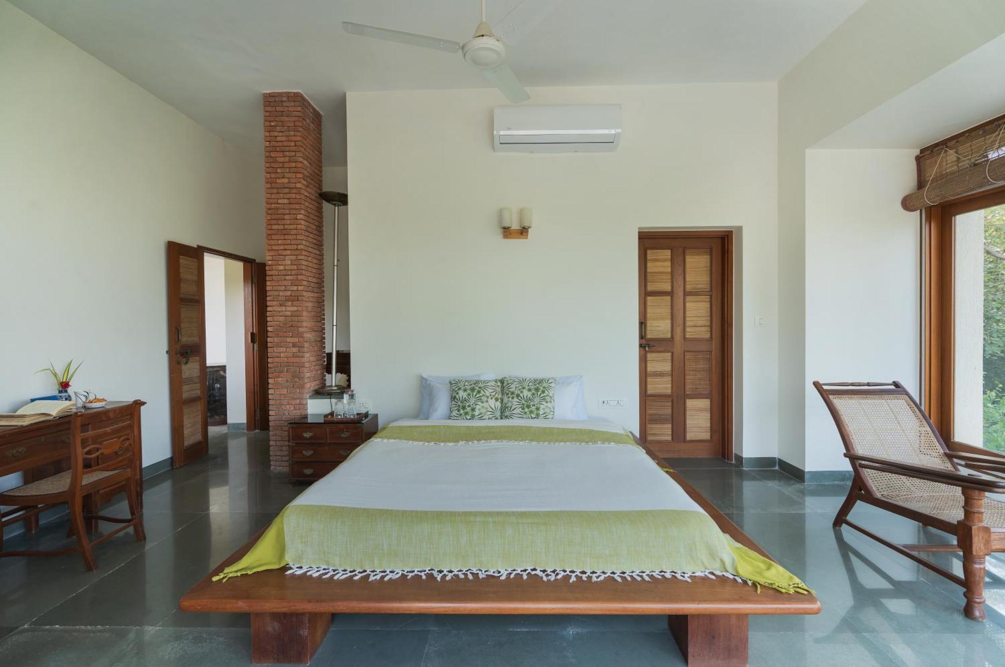 Saffronstays Pride Rock Mandve Buitenkant foto